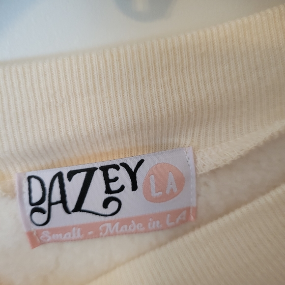 Dazey LA SOFTIE SWEATER CREME - Picture 4 of 5